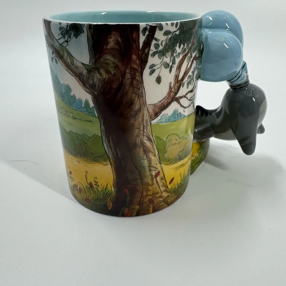 Winnie The Pooh And Eeyore Coffee Mug Chip on Bottom OF CUP NOT VISIBLE - Picture 6 of 11